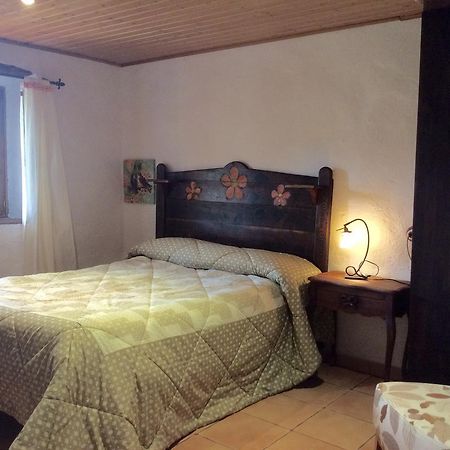 Argestues Casa Rural Con Piscina Y Vistas Al Valle - Cal Pallares מראה חיצוני תמונה