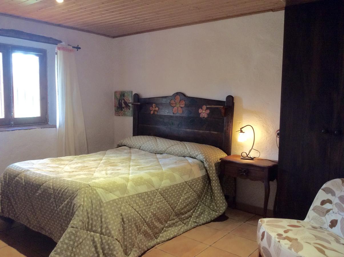 Argestues Casa Rural Con Piscina Y Vistas Al Valle - Cal Pallares מראה חיצוני תמונה